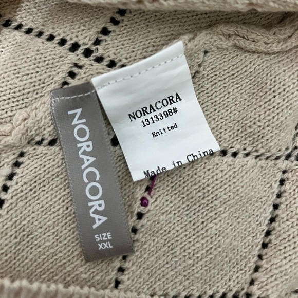 3/$30 _ NORACORA | crochet knit Y2K vintage-look tank top  cream tan beige - XXL - Picture 6 of 7